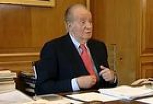 El Rey mueve ficha: quiere propiciar un gran pacto institucional contra el paro