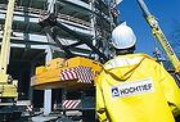 Hochtief (ACS) logra obras en una explotación de crudo en Abu Dhabi