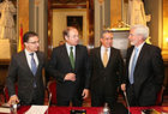 Un primer ensayo: PSPV y PP piden juntos en Madrid una mejor financiación para la Comunitat