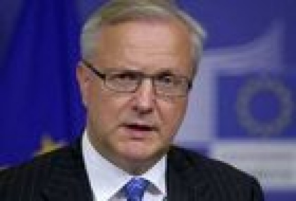 Rehn espera que los países con más tiempo para reducir déficit, hagan reformas