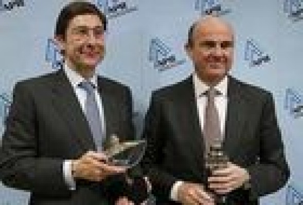 Bruselas y el mercado ‘enfrían' los planes de mayor coordinación en la banca pública
