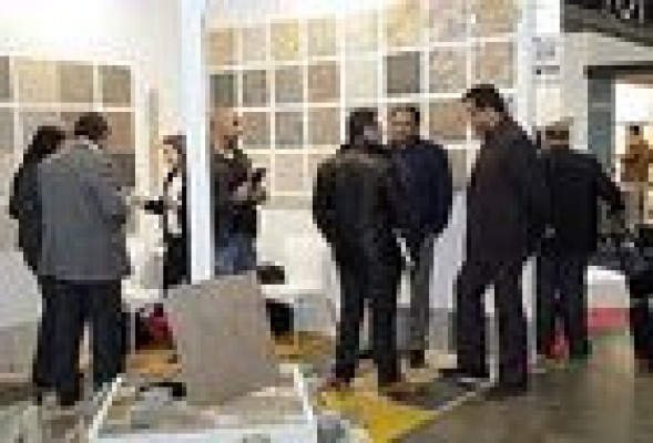 Los directivos de las compañías azulejera prefieren lavar los trapos sucios en casa