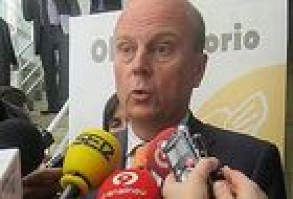Buch se reunirá con Thyssen para intentar evitar el cierre de Sagunto