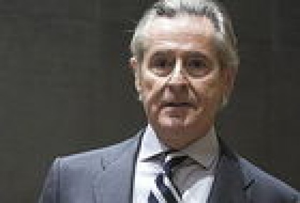 SIN PASAPORTE<br /><strong>Blesa abandona la cárcel tras depositar la fianza de 2,5 millones</strong>