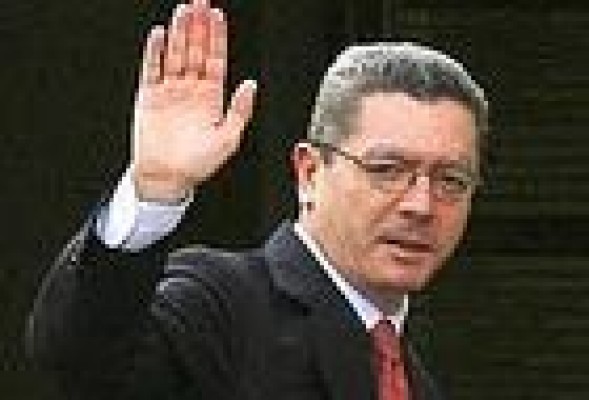 <em>Alberto Ruiz-Gallardón, el camaleón del PP</em>