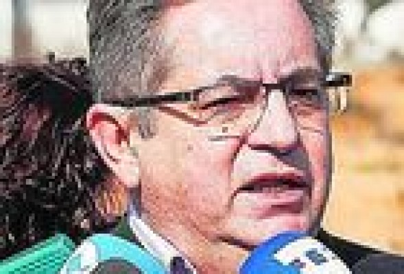 Císcar destituye al director del Aeropuerto de Castellón y nombra a una abogada provisionalmente