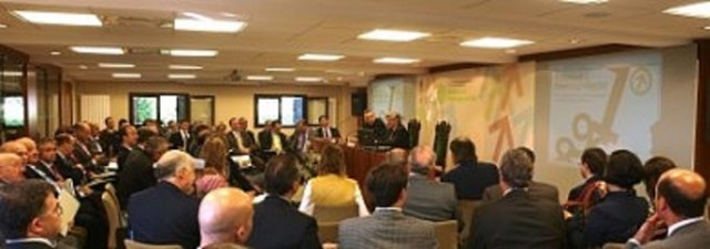Un centenar de empresarios se citan hoy en la XIX Jornada de Estudio para Empresarios de la Comunitat