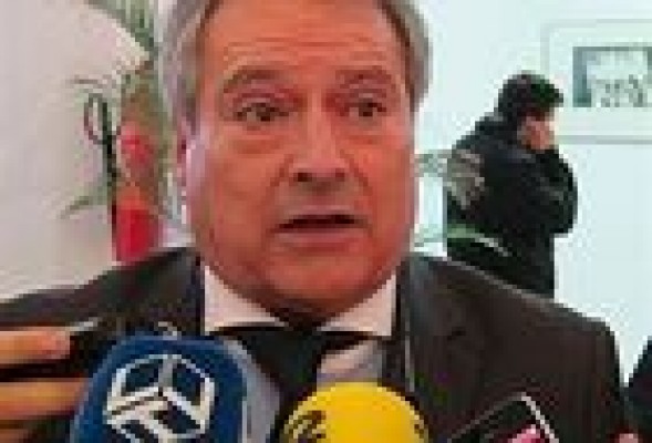 Rus defiende el sueldo de los alcaldes y lamenta que se plantee una rebaja salarial 
