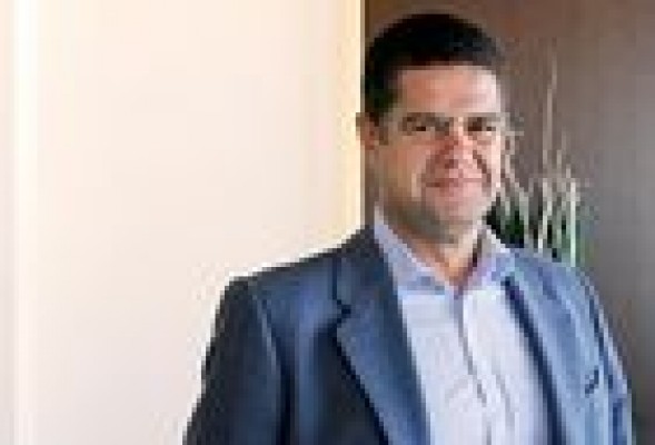 Ignacio Tello (Teyoland):  