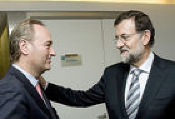 Rajoy llama a los presidentes autonómicos del PP a Génova para frenar la guerra del déficit