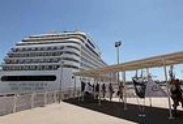 El Consell informa de las posibilidades de empleo en el turismo de crucero