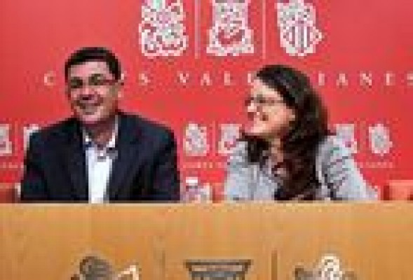 Compromís se plantea delegar la confección de listas electorales en la ciudadanía