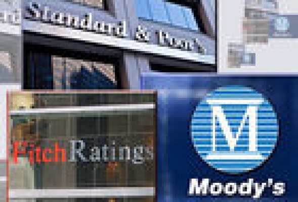Que tiemblen Moodys', S&P y Fitch: llega Economist Intelligence