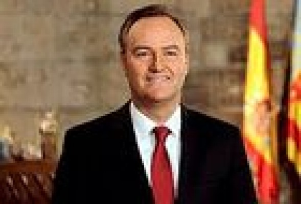 Alberto Fabra pagará de su bolsillo el curso de liderazgo