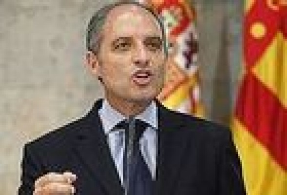 El juez atribuye a Camps y Barberá delitos de malversación, prevaricación, fraude y falsedad