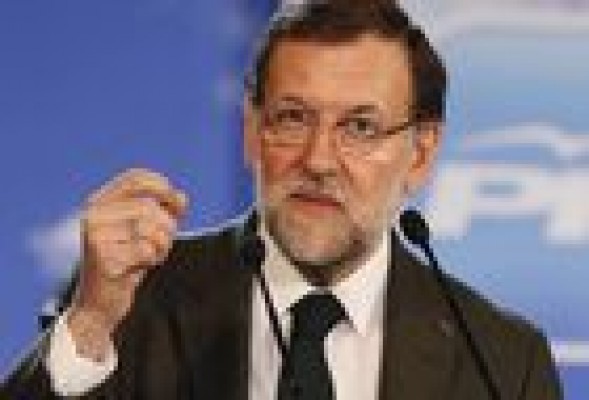 Rajoy augura datos esperanzadores de paro en mayo