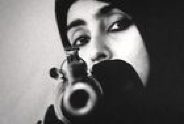 Shirin Neshat: la mujer, <br />el cuerpo y la política en la <br />sociedad islámica
