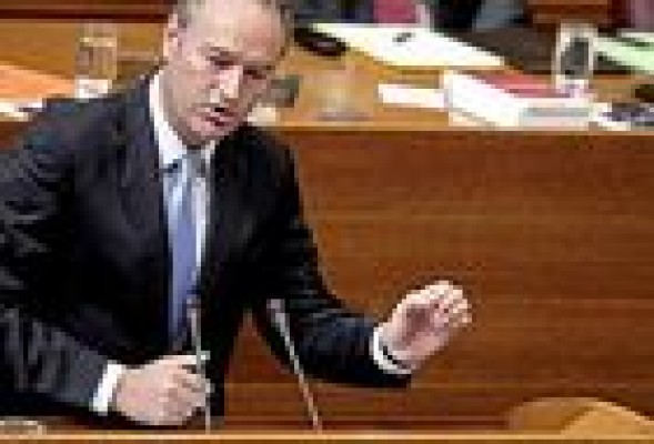 Fabra repele el ataque del PSPV instando a que pidan la expulsión de José Blanco