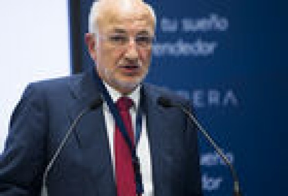 Roig propone otro modelo diferente al de Rajoy por los emprendedores