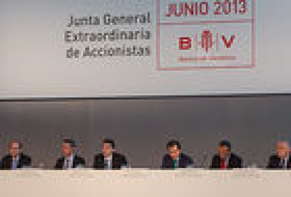La junta de Banco de Valencia aprueba su disolución en CaixaBank