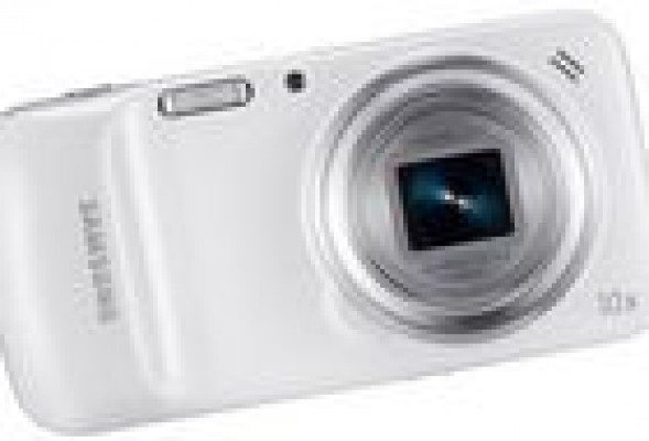 Samsung Galaxy S4 Zoom: Del móvil con cámara a la cámara con móvil
