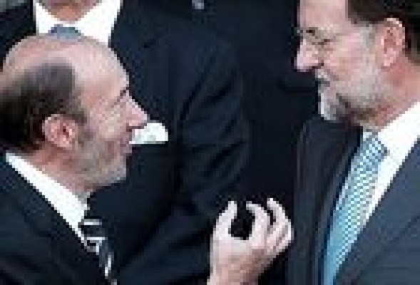 La semana en que Rajoy hizo las paces con Aznar y Rubalcaba