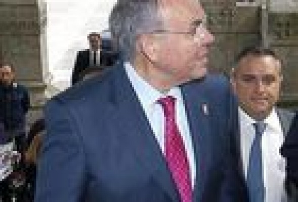 Montoro 'canta las cuarenta' a catedráticos, economistas, periodistas y hasta a Draghi 