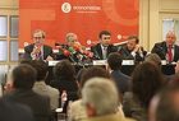 Los economistas levantan la voz en su encuesta de coyuntura 