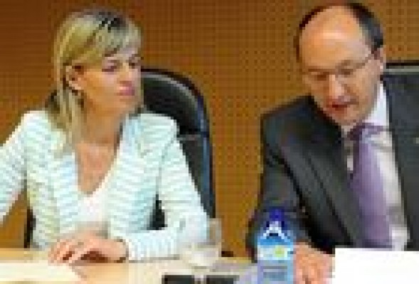 Alertan contra la desprofesionalización de los servicios de ayuda a domicilio