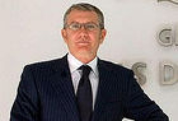Aguas de Valencia evita compartir auditor con su 'rival' Caixabank