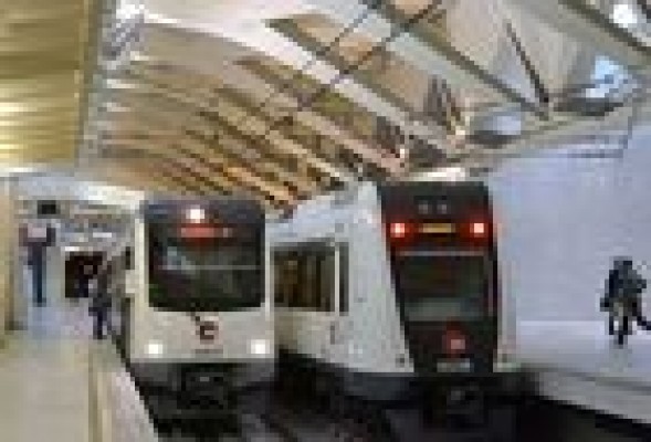 Metrovalencia aplica desde hoy el horario de verano para ahorrar