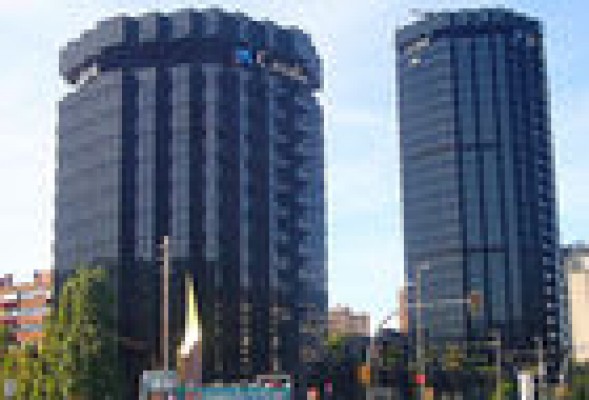 La Caixa y Colonya Caixa Pollença dan esquinazo a la restricción del crédito