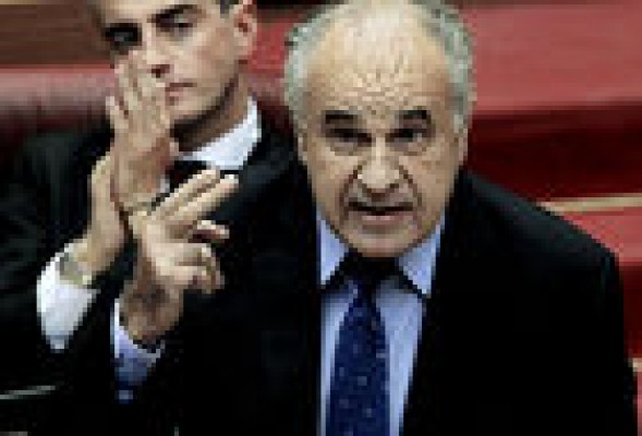 Blasco podrá participar en la vida parlamentaria pero sin realizar preguntas a Fabra en la sesión de control