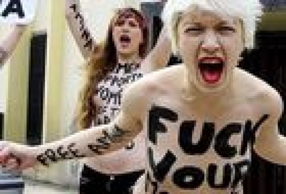Facebook, contra el 'destape' protesta