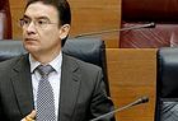 Las causas judiciales vuelven a enterrar la acción del Consell de Alberto Fabra
