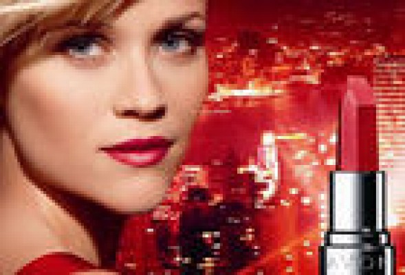 AVON <br /><strong>La marca de cosméticos venderá sus productos por internet </strong>