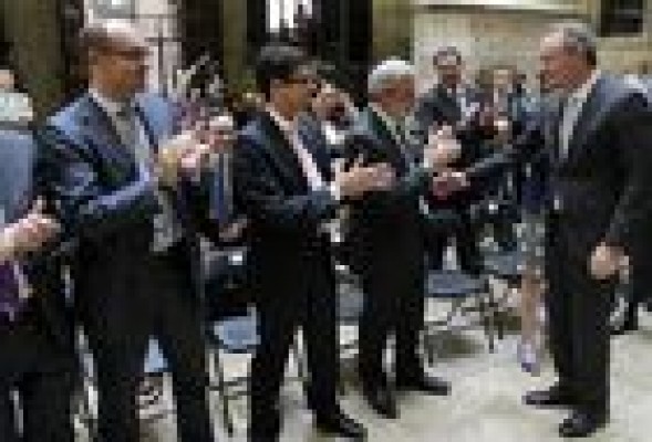 El Consell introduce más presión financiera a las universidades al hacer los pagos por 'confirming'