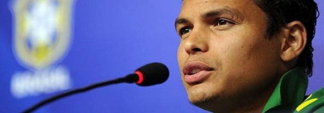 Thiago Silva huele a fichaje del Barça