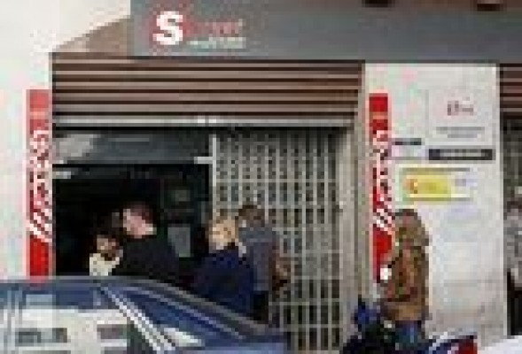 La Generalitat aumenta 160.000 euros el presupuesto del Servef para hacer frente a los intereses del 'confirming'
