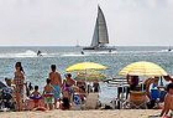 El 99,5% de las playas de la Comunitat Valenciana presenta una calidad de agua excelente