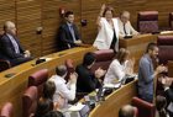 Seis meses en Les Corts Valencianes marcados por la corrupción y la economía