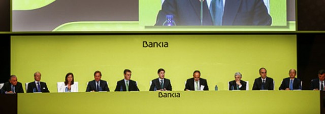 Los consejeros de Bankia, con 'Goiri' a la cabeza, se lanzan a comprar acciones