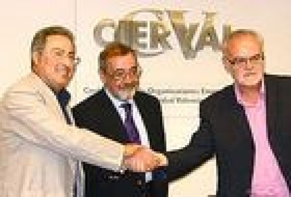 Patronal y sindicatos confían en la prórroga voluntaria de la negociación de los convenios
