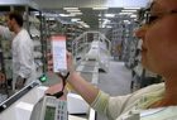 Las farmacias valencianas entregan al Gobierno más de 1.500 cartas de rechazo al decreto de prestación farmacéutica