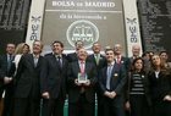 Juan Abelló y su mujer mueven 188 millones de euros en solo dos sicav