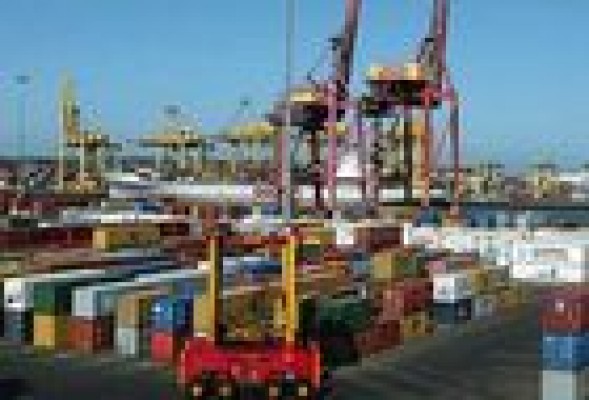 Lo que le faltaba a la economía: bajan las expectativas sobre las exportaciones