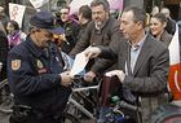 <strong>El refugio tras el escaño: </strong><br />el Madrid de cuatro políticos que viajan en AVE