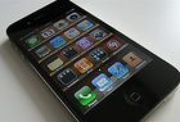 Otro joven chino en estado de coma tras electrocutarse por culpa de un cargador falso de iPhone