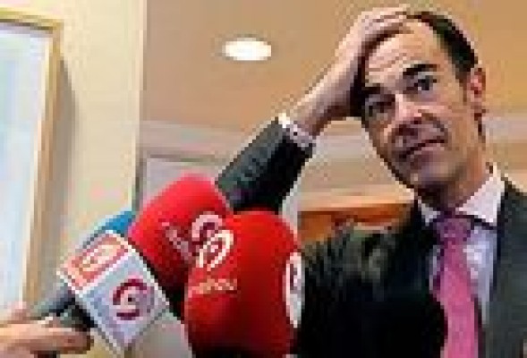 Llombart afirma que en 2013 habrá un gasto mayor a lo presupuestado