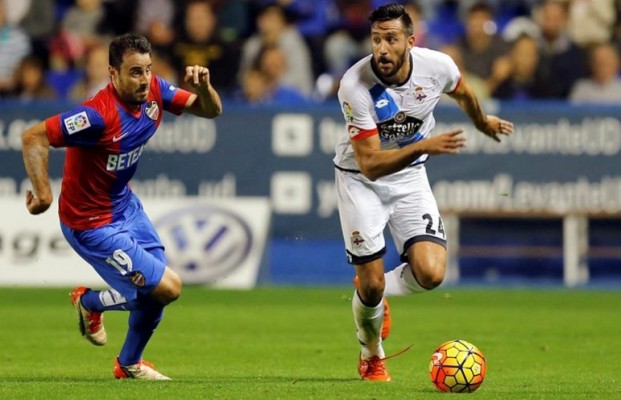 El Levante está obligado a puntuar en Riazor para agarrarse a la salvación
